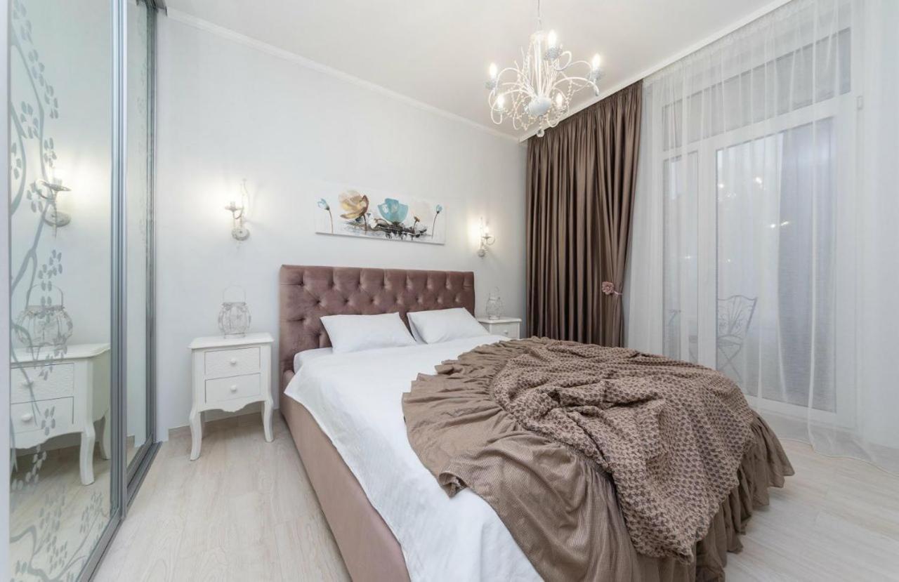 Lux Appartment, Kiev, Comfort Town Ngoại thất bức ảnh